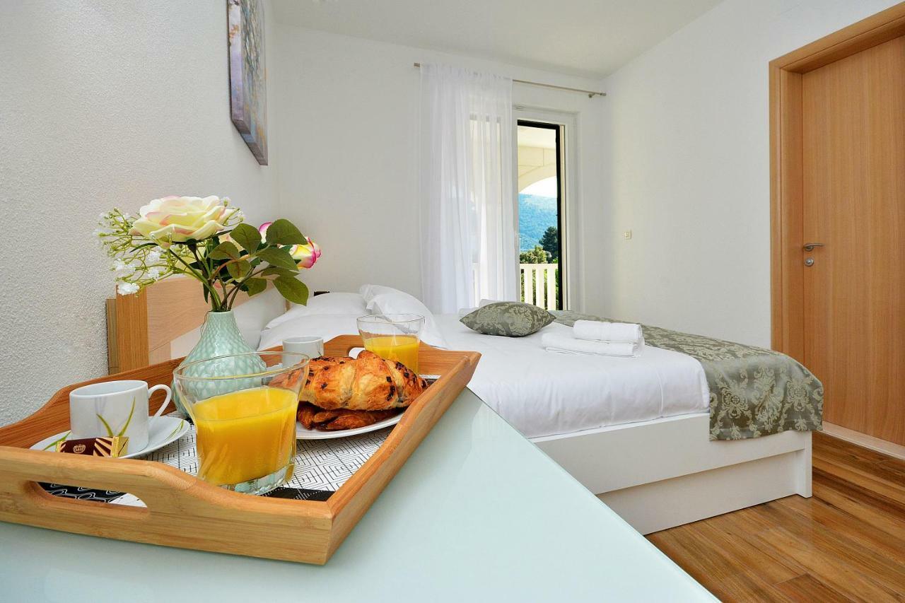 Villa Authentica With Heated Pool Grebaštica Extérieur photo